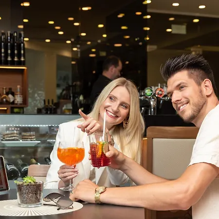 Hotel Castellum 4*