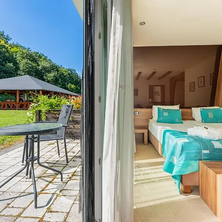 Hotel Castellum 4*