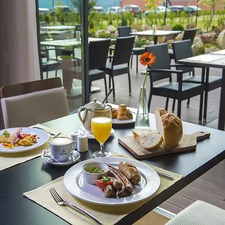 Hotel Castellum Holloko