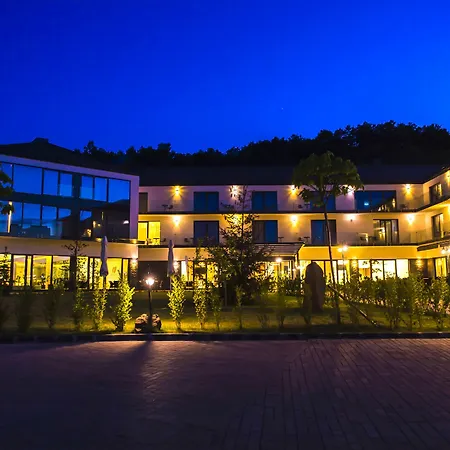 Castellum Hotel Holloko