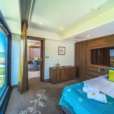 Castellum Hotel 4*