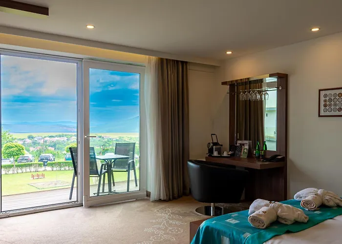 Hotel Castellum 4*